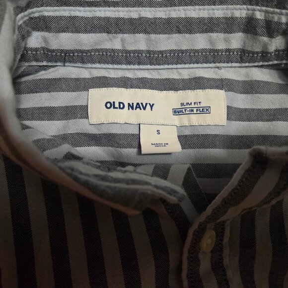 Old Navy Men’s Slim Fit Oxford Shirt – Blue Stripes, Size Small - Picture 3 of 3